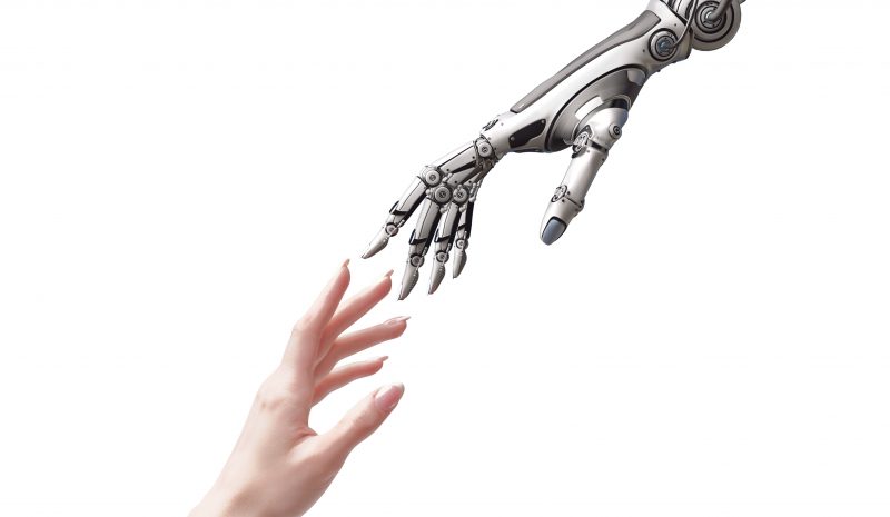 El toque de un robot conversacional provoca respuesta emocional positiva