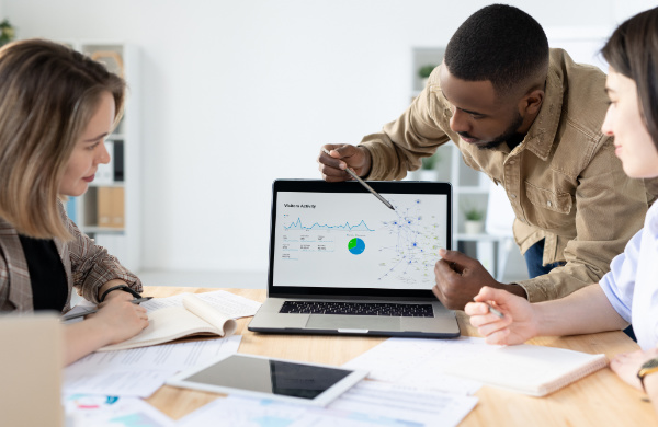 Analizamos-tu-negocio-acelera