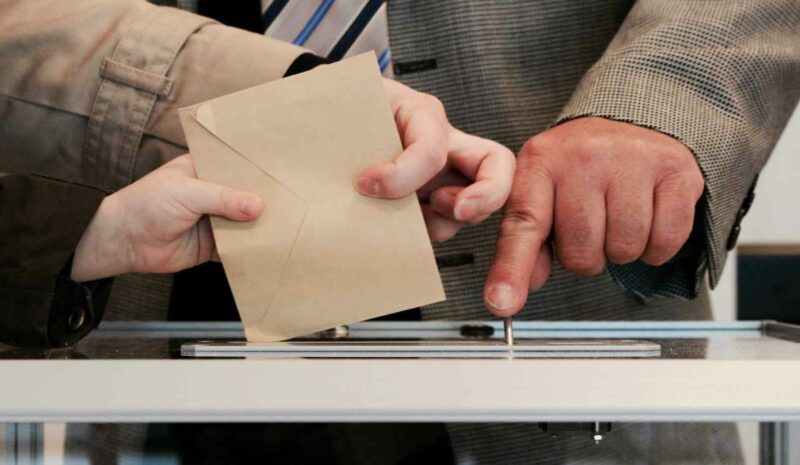 Diseñan un sistema de voto electrónico a prueba de ciberataques